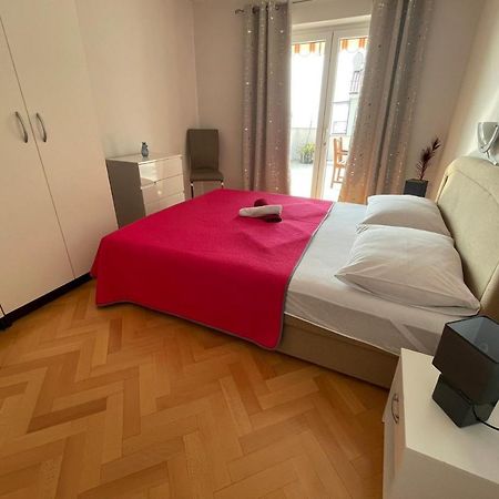 Apartman Renata Crikvenica Bagian luar foto