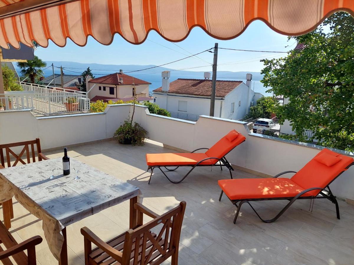 Apartman Renata Crikvenica Bagian luar foto